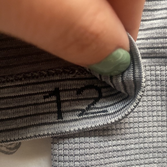 Lululemon Race Length Swiftly Long sleeve - Picture 2 of 3